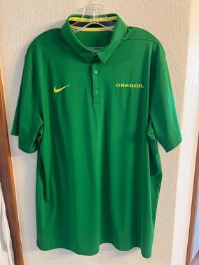 Nike Men's Green Polo with Yellow Oregon Logo size XL